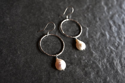 Freshwater Pearl + Hammered Hoop Earrings
