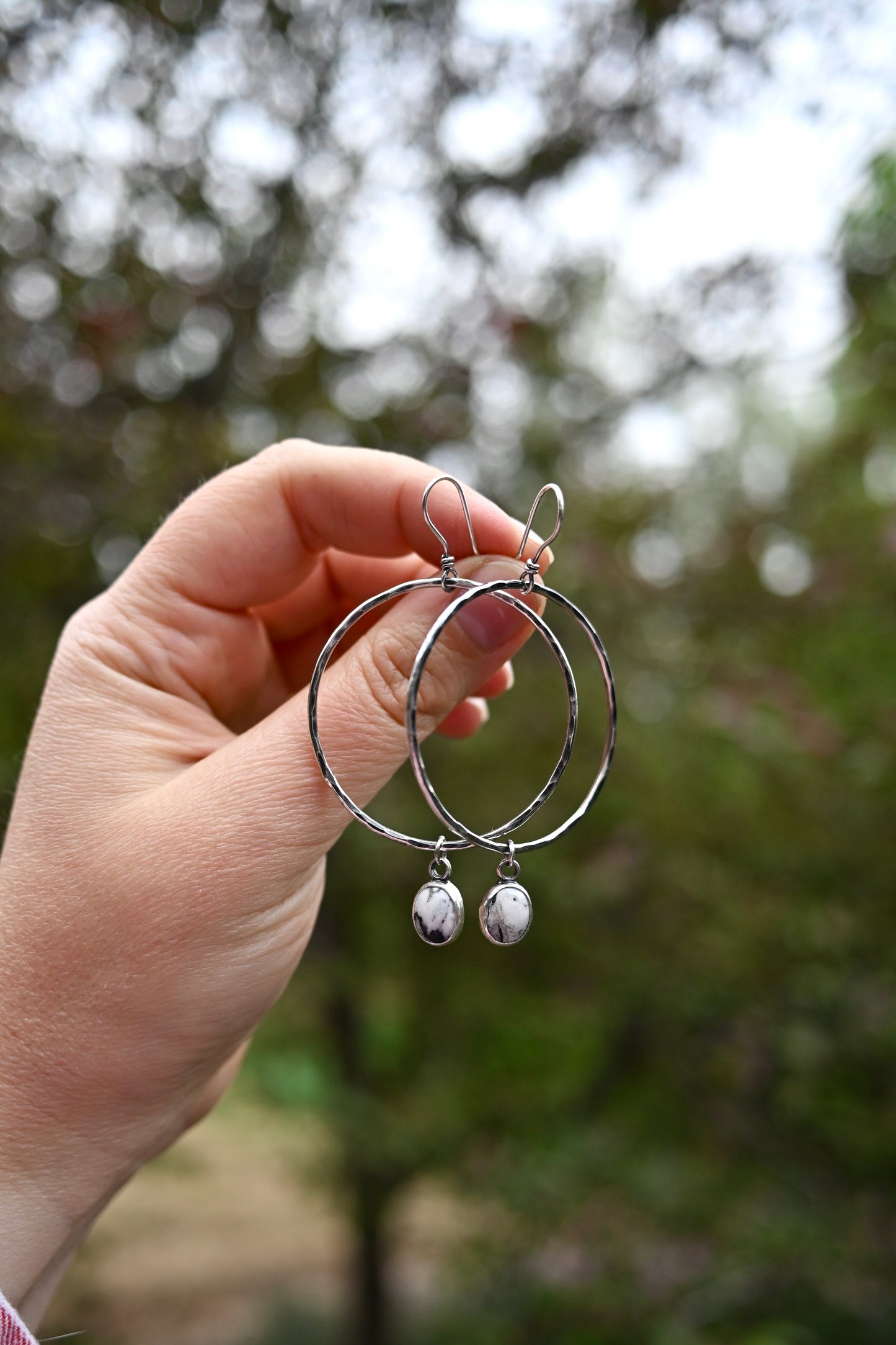 White Buffalo + Large Hammered Hoop Earrings